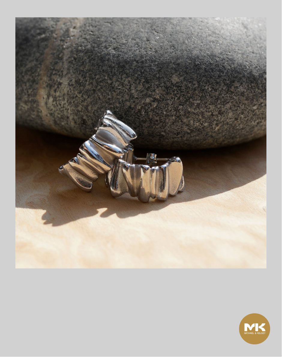 不規則波浪型耳環（銀）